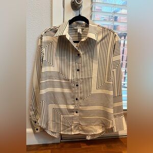 H&M Black and Cream Geometric Button Down Shirt